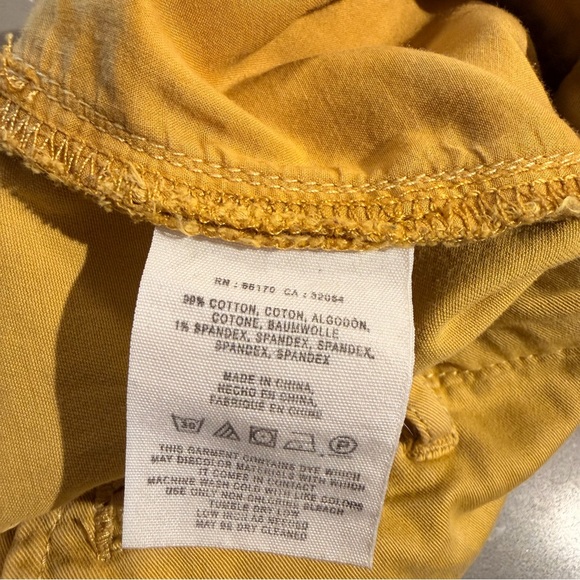 Anthropologie Pilcro Mustard Yellow Hyphen Straight Preppy Chino Pants Size 30 - Picture 6 of 6